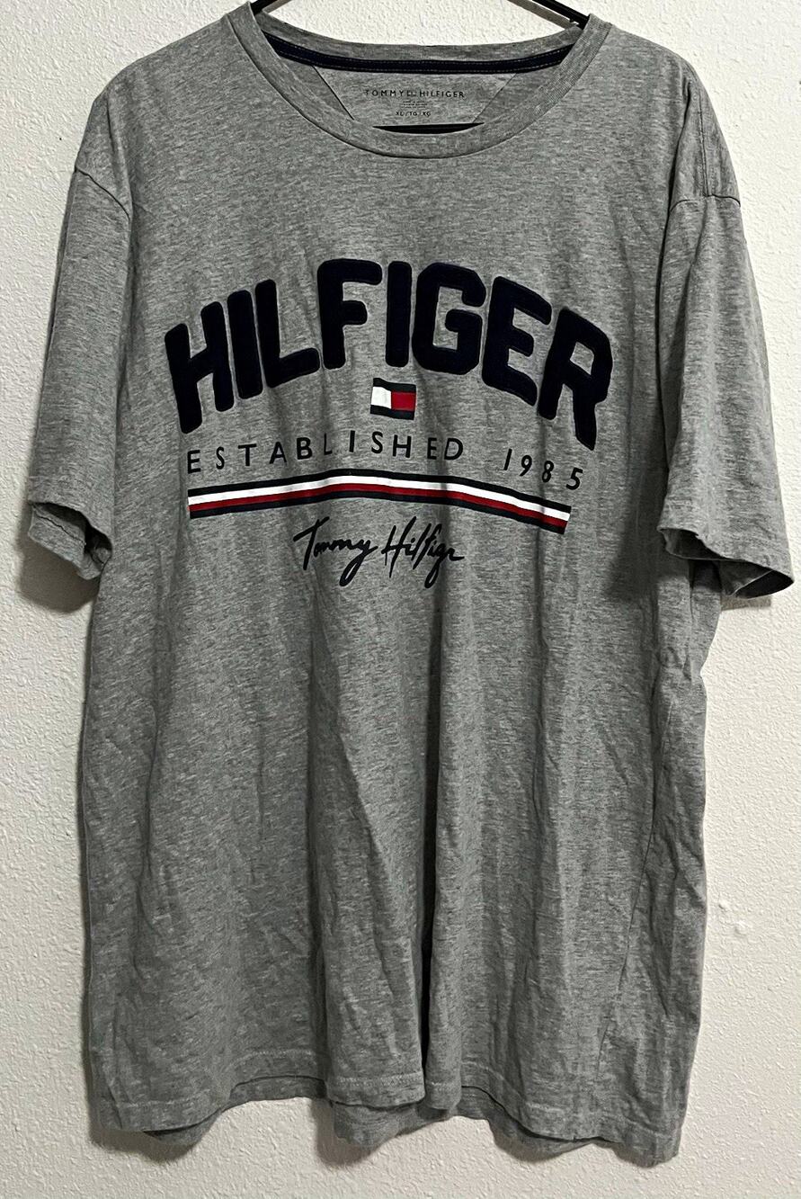 Tommy Hilfiger Men’s XL Gray Graphic Logo Crew Neck Short Sleeve Knit Tee